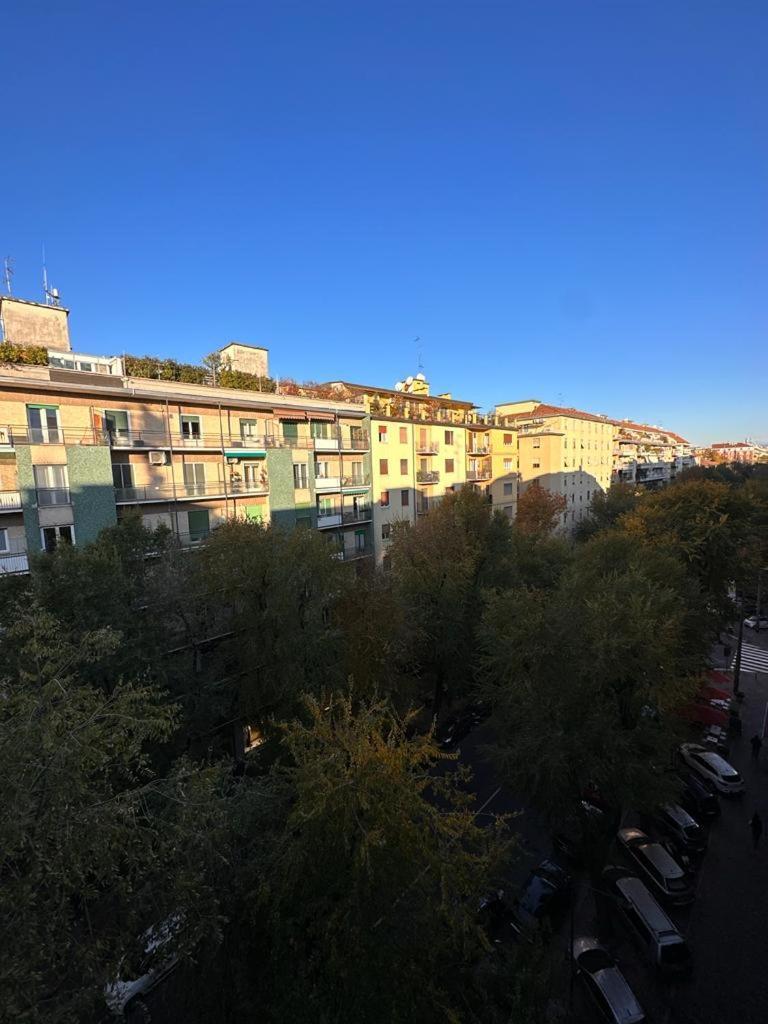 Kibilu - Via Lomellina Mm Argonne - Linate Airport Apartment Milan Exterior photo